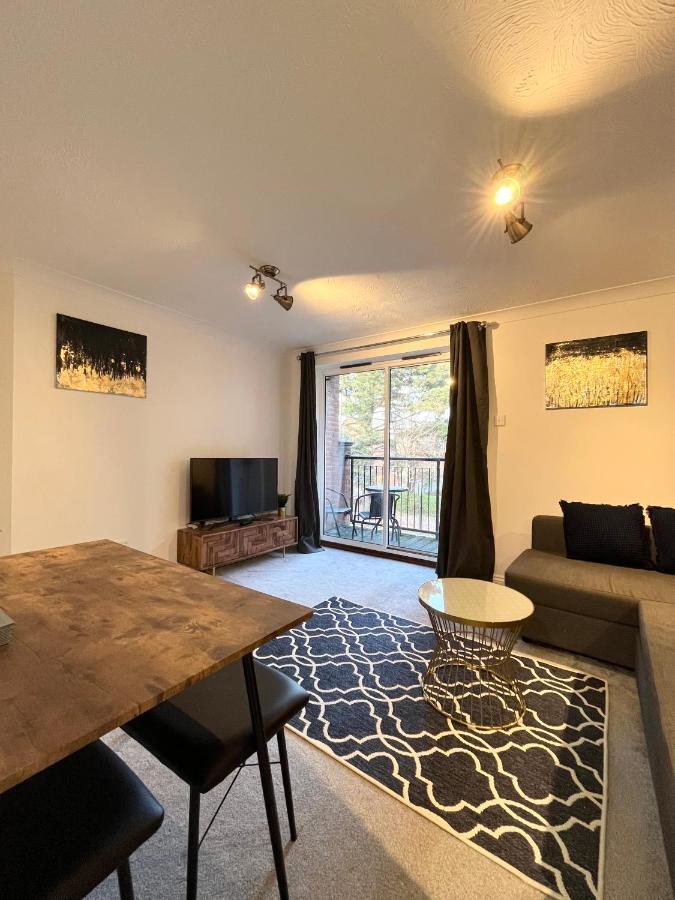 Archers 2 Bedrooms, Balcony, 2 Bathrooms, Free Parking, Wifi Southampton Exteriör bild