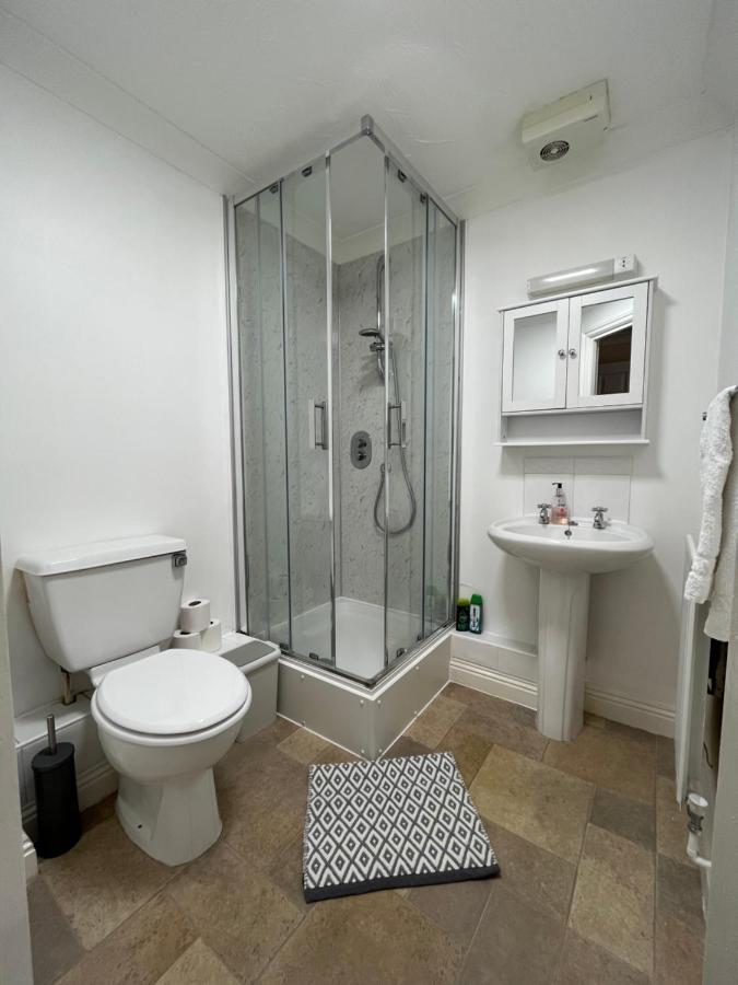 Archers 2 Bedrooms, Balcony, 2 Bathrooms, Free Parking, Wifi Southampton Exteriör bild